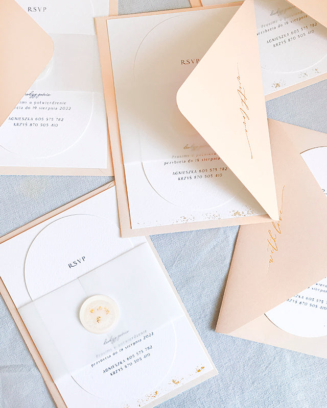 <font size="4">MODERN CHIC</font>