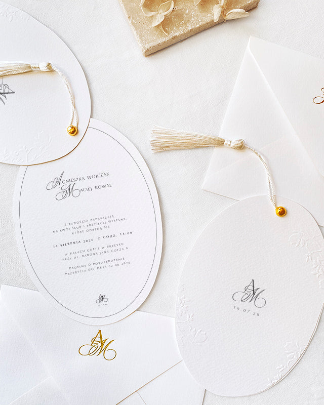 <font size="4">SUBTLE CHIC</font>